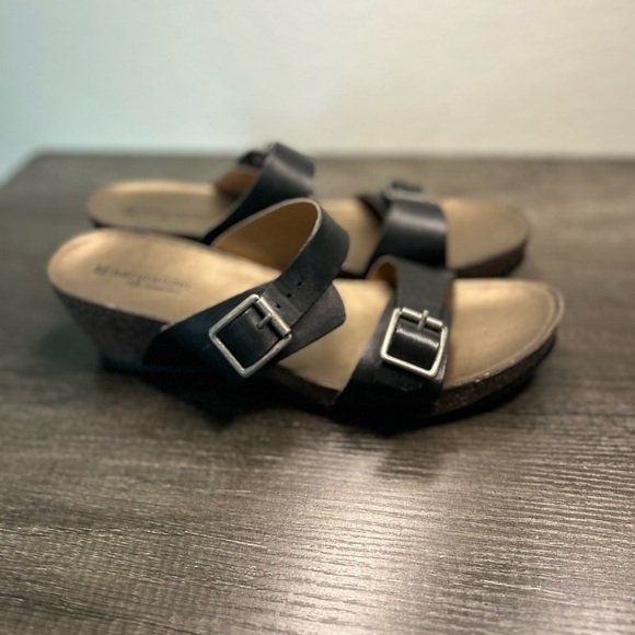 Naturalizer Oxygen Black
Leather Size 11 - Picture 2 of 12